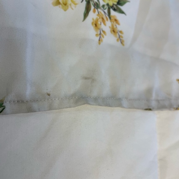 Show Me Your MuMu size Medium White Floral Dress With two Front Slits - Picture 12 of 16